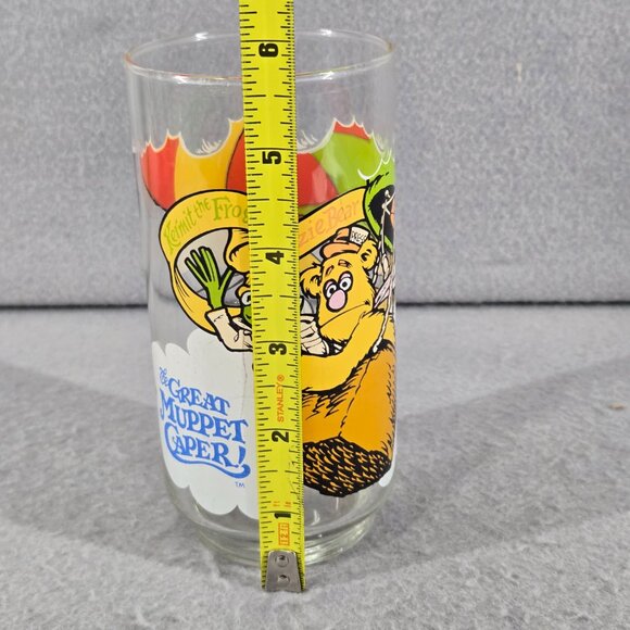 Vintage "The Great Muppet Caper" McDonalds Collector Glass, 1981, Henson Inc - Picture 9 of 9